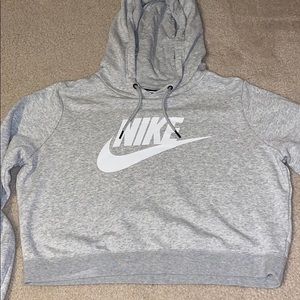 Cropped Nike Gray Sweatshirt